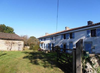 Maison - 180 m² - 7 pièces