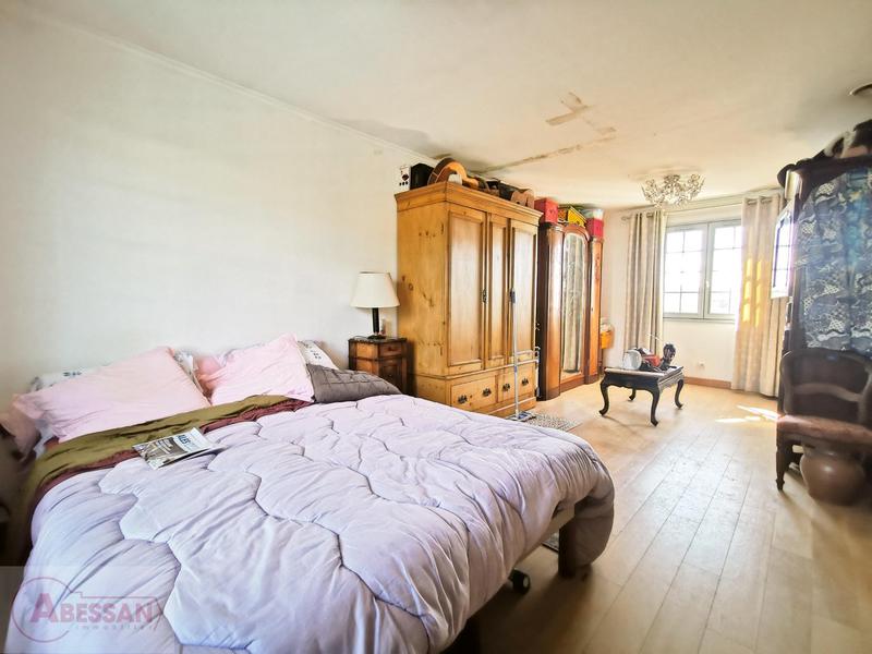 Maison - 141 m² - 5 pièces