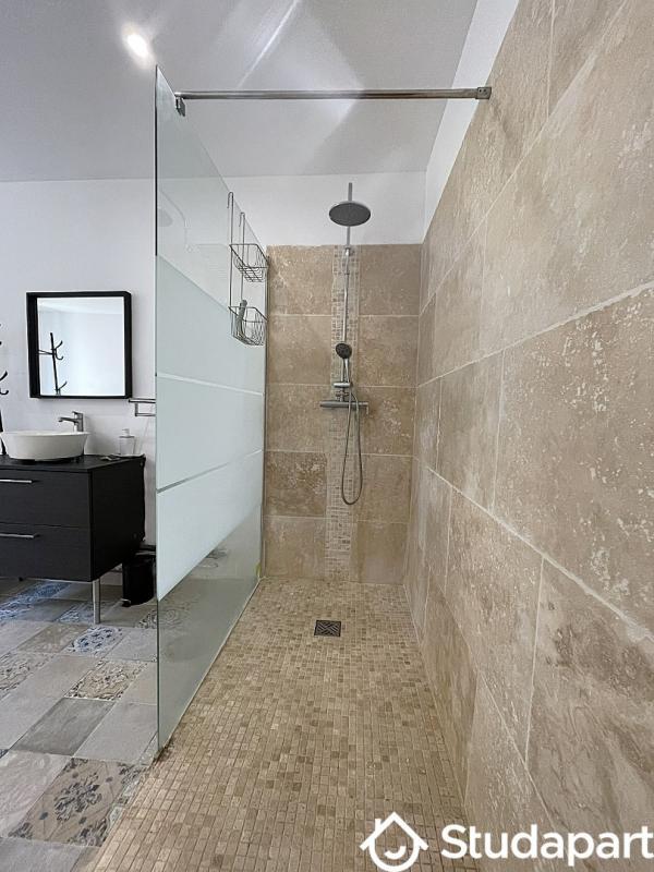 Chambre - 9 m² - 1 pièce