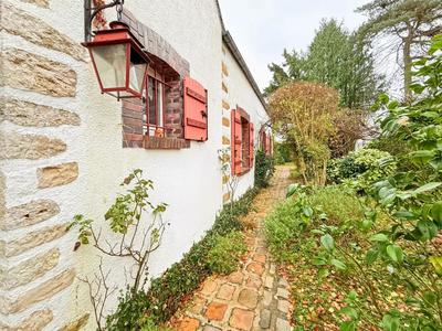 Corps de ferme - 236 m² - 6 pièces