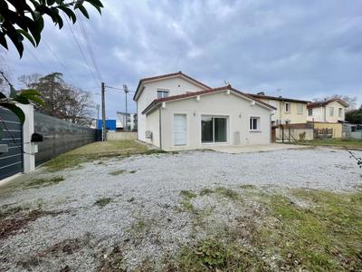 Maison - 112 m² - 5 pièces