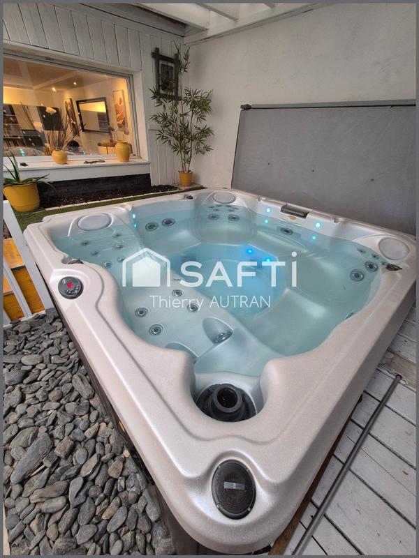 Maison - 135 m² - 5 pièces