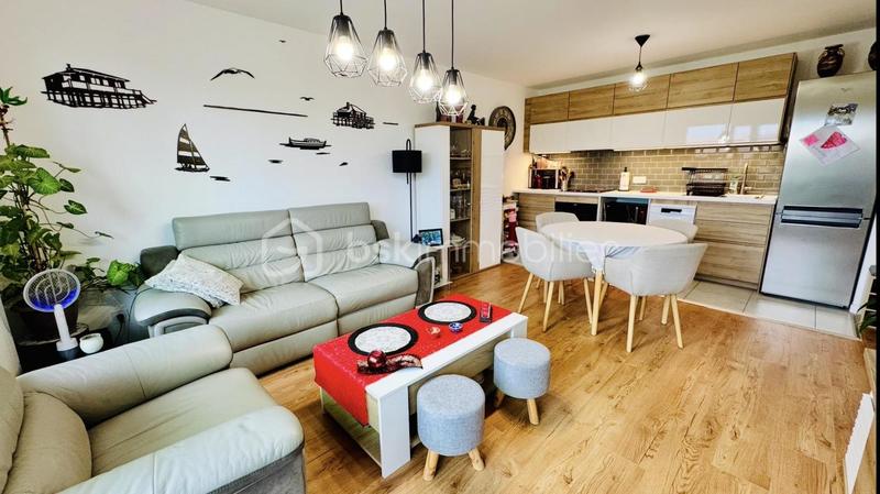 Appartement - 63 m² - 3 pièces