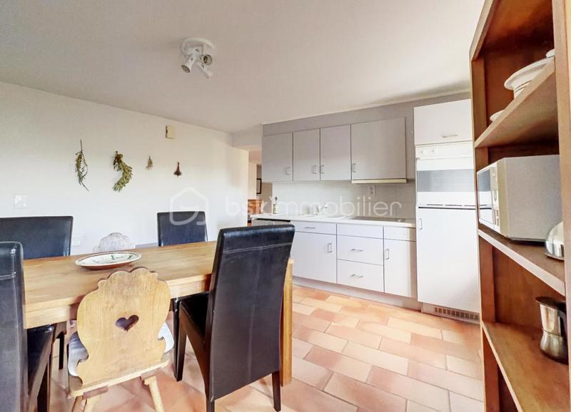 Maison de village - 130 m² - 6 pièces