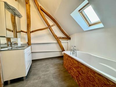 Maison - 175 m² - 7 pièces