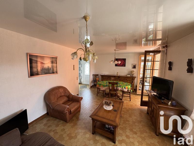 Maison - 104 m² - 5 pièces