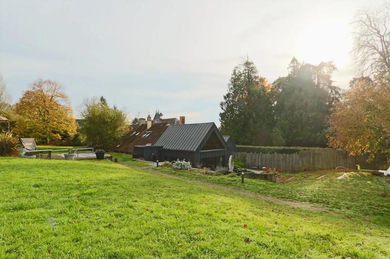 Longère - 232 m² - 7 pièces