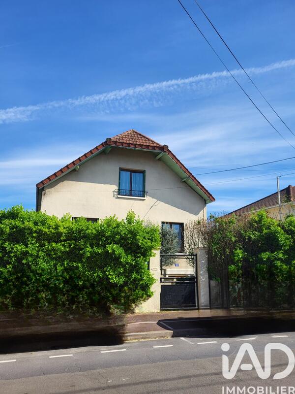 Maison - 156 m² - 6 pièces