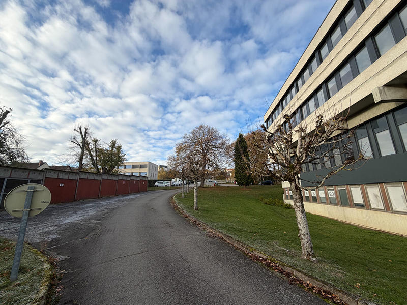 Local d'activité / Entrepôt - 80 m²