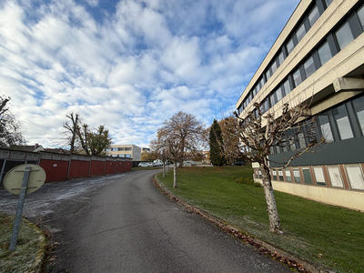 Local d'activité / Entrepôt - 80 m²