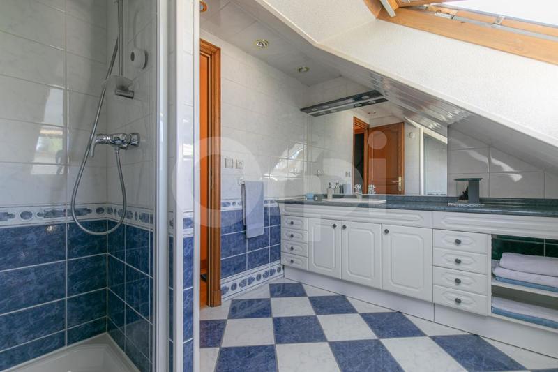 Maison - 152 m² - 7 pièces