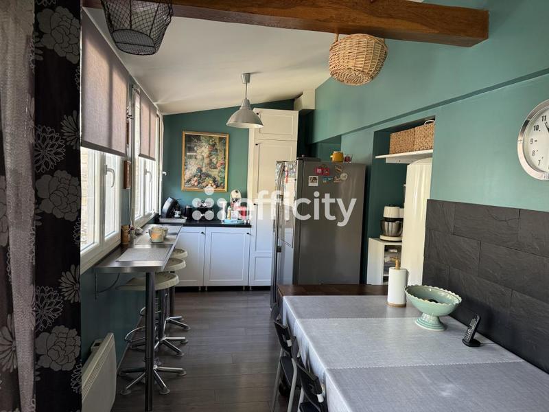 Maison - 119 m² - 6 pièces