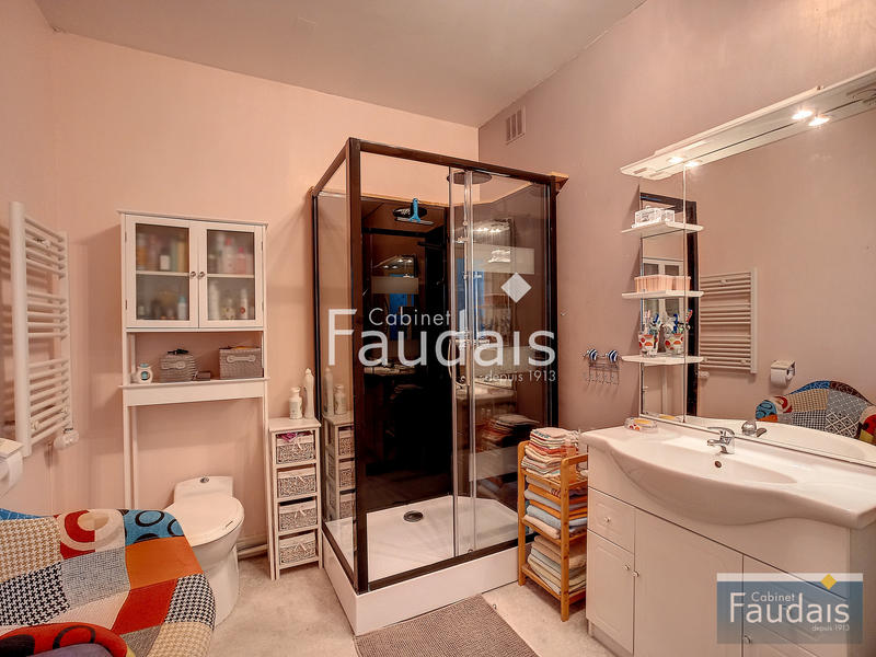 Ferme - 200 m² - 8 pièces