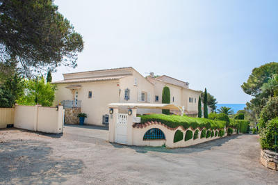 Villa - 350 m² - 8 pièces