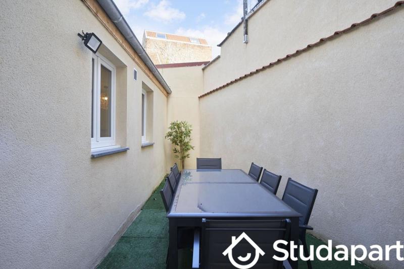 Chambre - 12 m² - 1 pièce