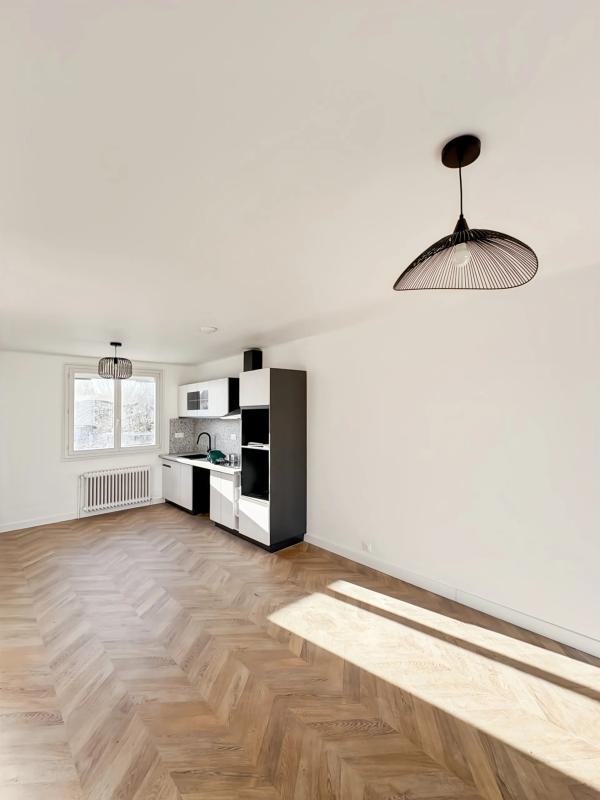 Maison - 87 m² - 5 pièces