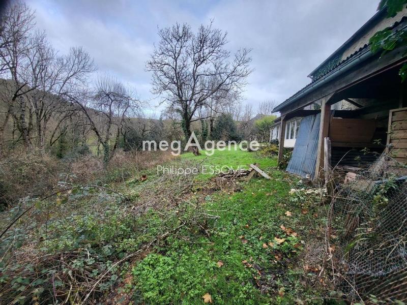 Maison en pierre - 450 m² - 8 pièces