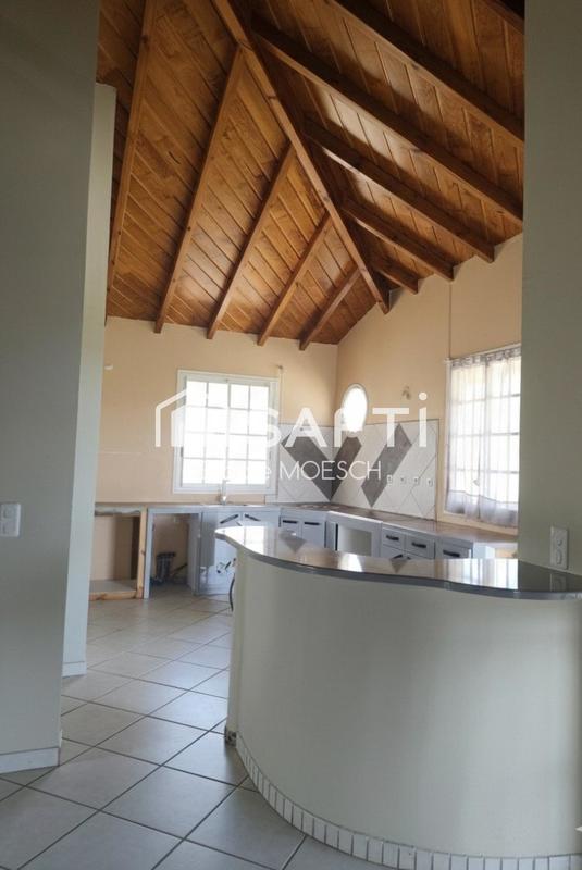 Maison - 85 m² - 3 pièces