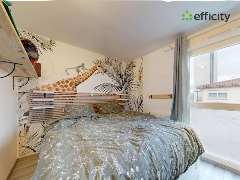 Appartement - 95 m² - 4 pièces