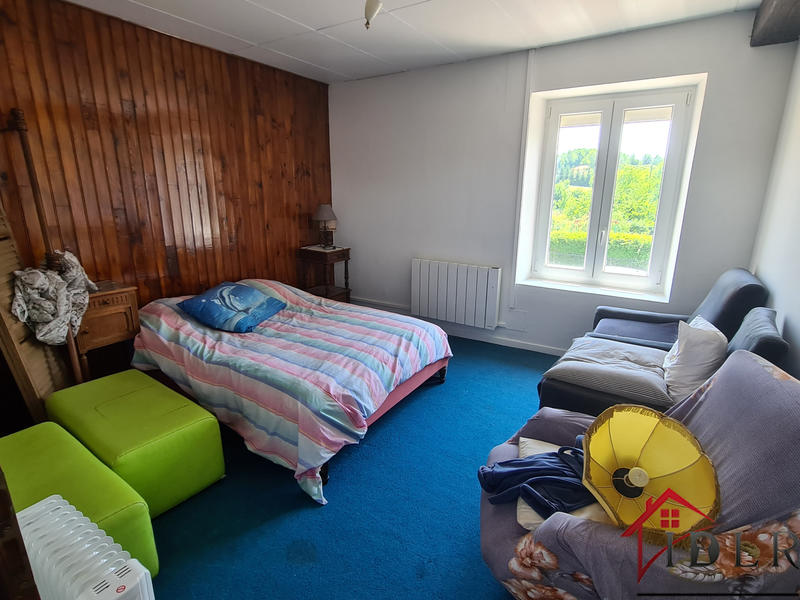 Maison - 210 m² - 9 pièces