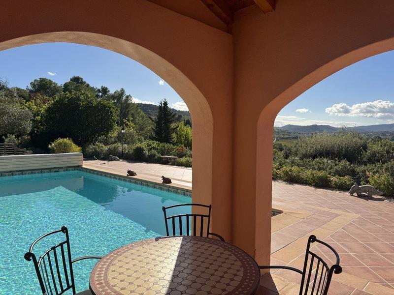 Villa - 186 m² - 5 pièces