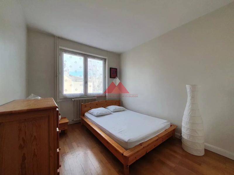 Appartement - 91 m² - 4 pièces