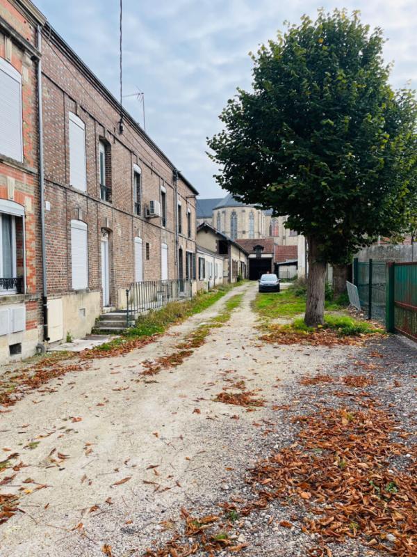 Appartement - 96 m² - 5 pièces