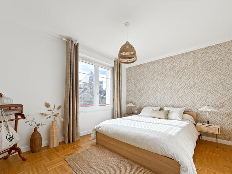 Appartement - 104 m² - 5 pièces