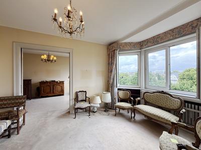 Appartement - 115 m² - 5 pièces