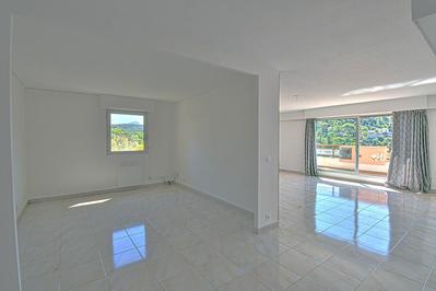 Appartement - 125 m² - 5 pièces