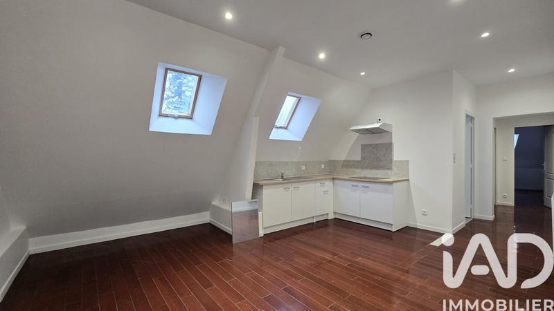 Appartement - 60 m² - 5 pièces