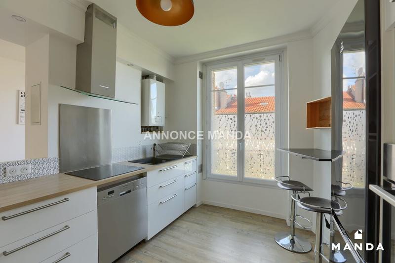 Chambre - 12 m² - 5 pièces