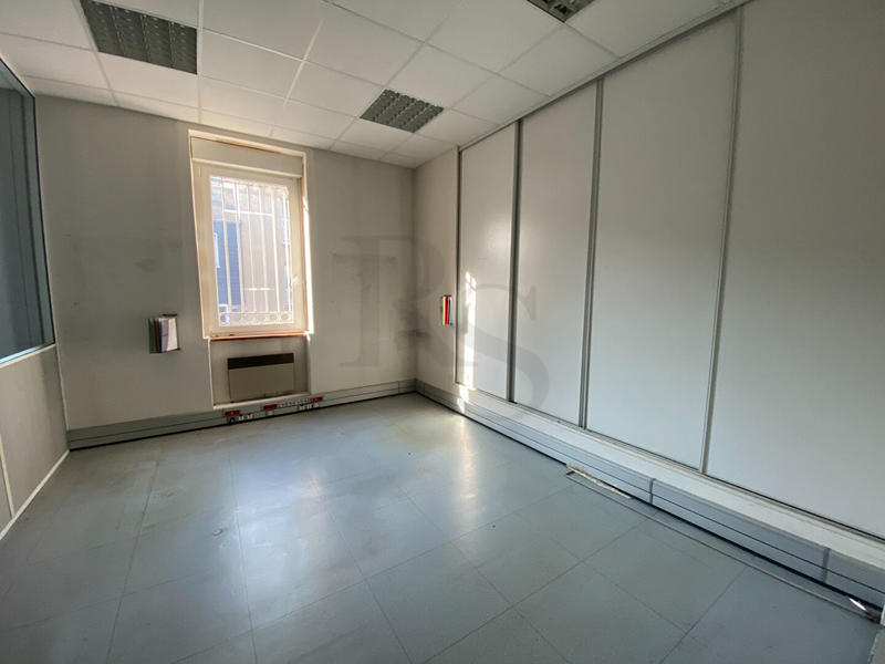 Bureau - 358 m² - 10 pièces