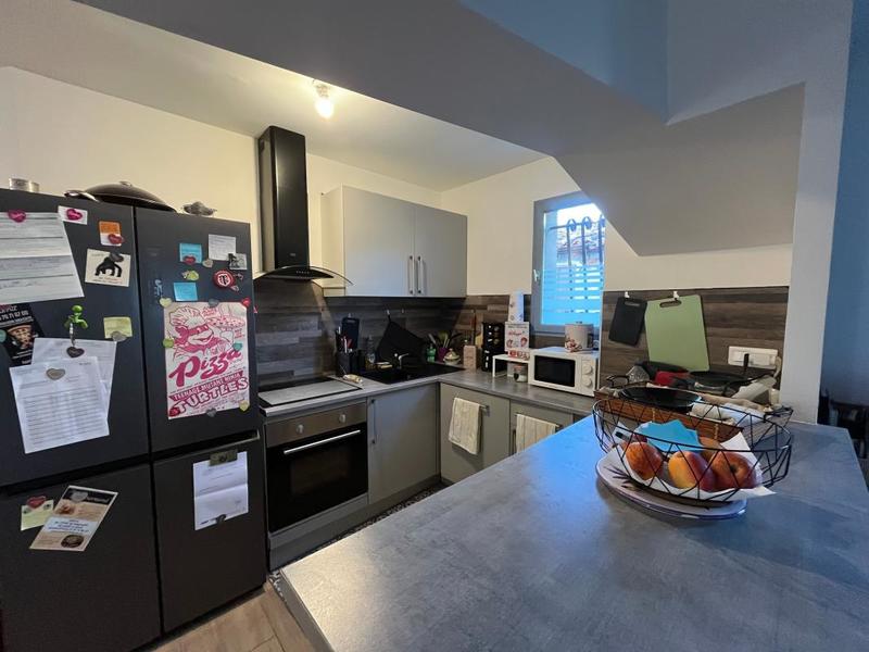 Appartement - 80 m² - 3 pièces