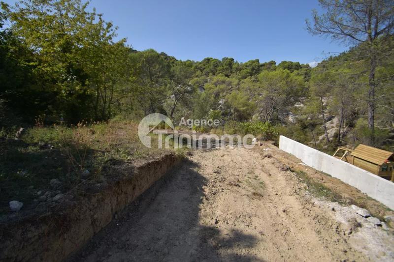 Terrain constructible - 1 490 m²