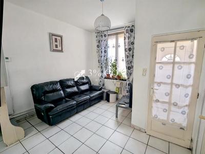 Maison - 76 m² - 4 pièces