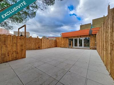 Local commercial - 120 m² - 4 pièces