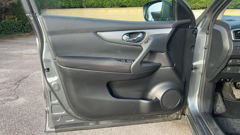 Nissan Qashqai II 1.6 Dig-T 163 n-Connecta - Première main