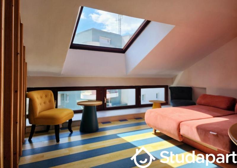 Chambre - 19 m² - 1 pièce