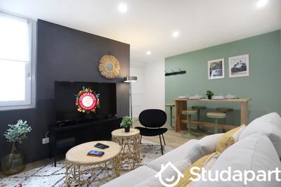 Chambre - 10 m² - 1 pièce