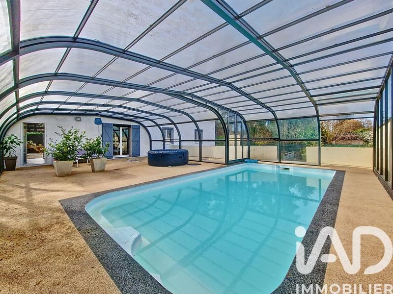 Maison - 152 m² - 7 pièces