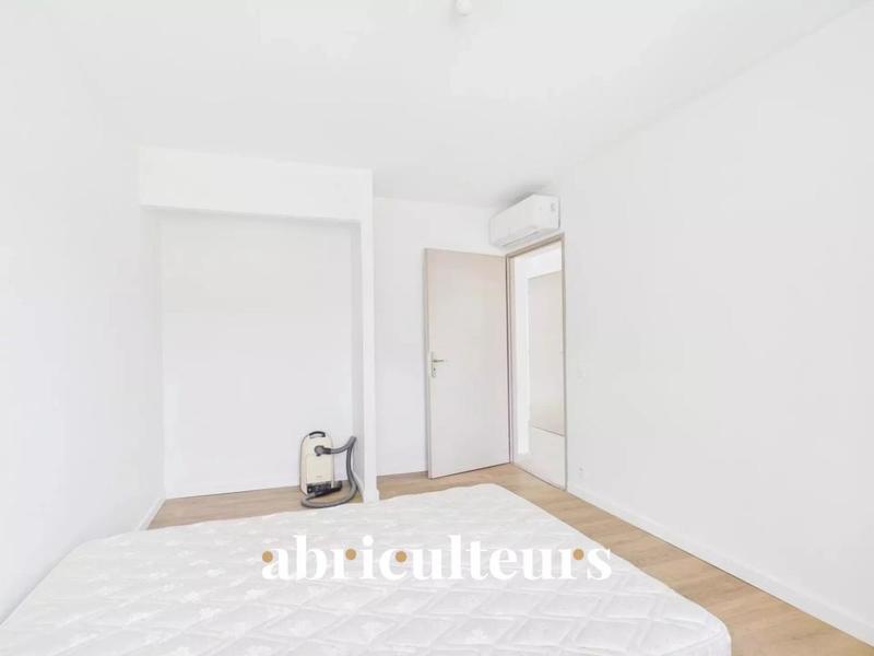 Appartement - 95 m² - 4 pièces