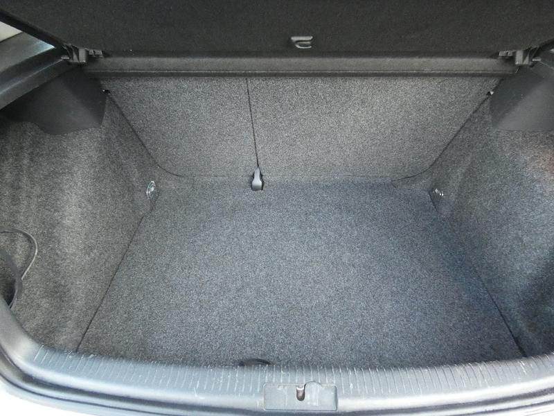 Volkswagen Golf 1.6 16s 115 Fsi Trend