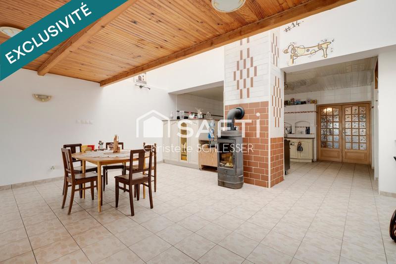 Maison - 330 m² - 7 pièces