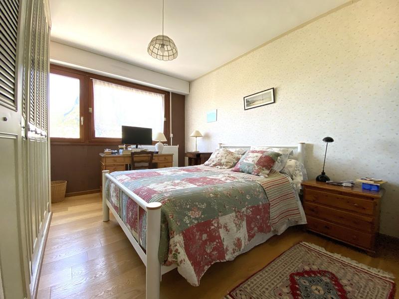 Appartement - 102 m² - 5 pièces