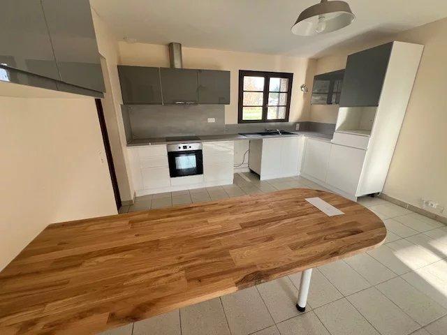 Maison de village - 100 m² - 4 pièces