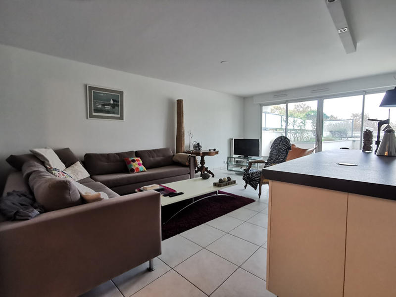 Appartement - 93 m² - 5 pièces