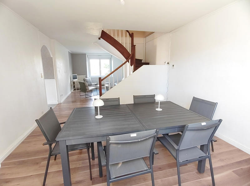 Maison - 135 m² - 6 pièces