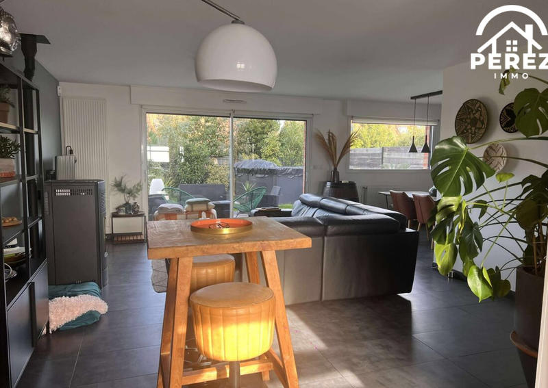 Maison - 105 m² - 4 pièces