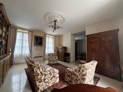 Maison de maîtres - 153 m² - 7 pièces